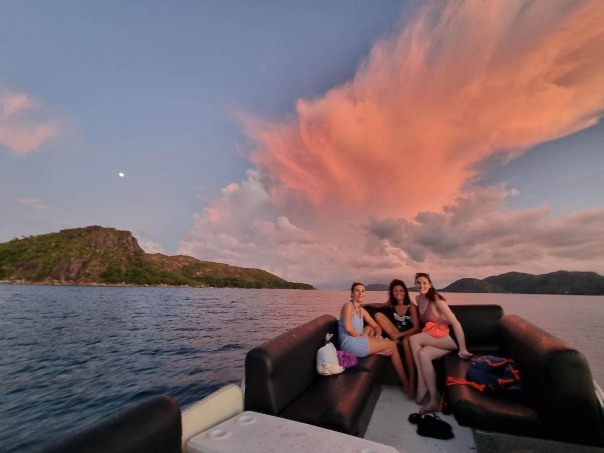 Mirella Villa Island Princess Villa Anse Volbert Village Екстериор снимка